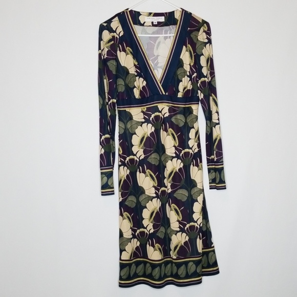 Trina Turk Dresses & Skirts - TRINA TURK long sleeve print dress Size 6